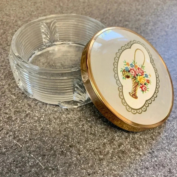 Vintage Gold Tone 5 Piece Vanity Set Complete Never Used - Picture 8 of 11